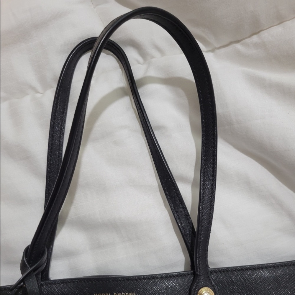 🌟HP🎉Henri Bendel bag🌟 - Picture 9 of 9